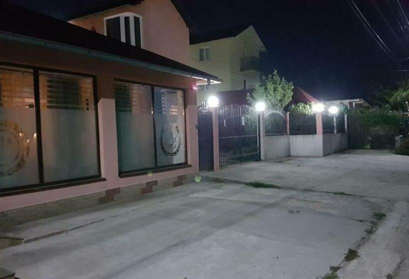 Пансион Vila Dora