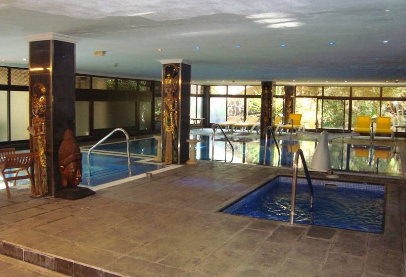 Marina Palace