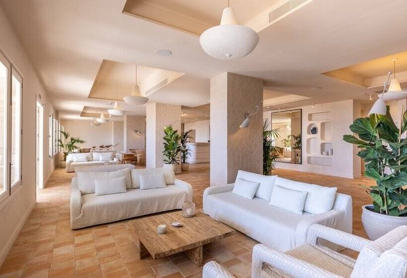 ホテル Hoposa Pollentia - Adults Only