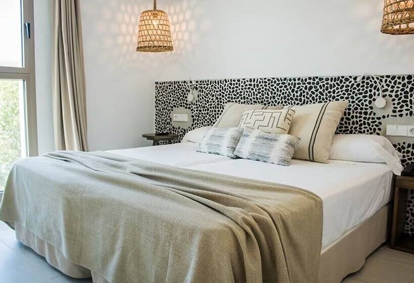 ホテル Hoposa Pollentia - Adults Only