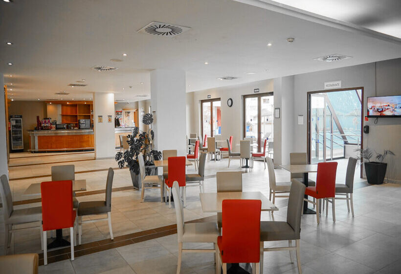 هتل Ohtels Campo de Gibraltar