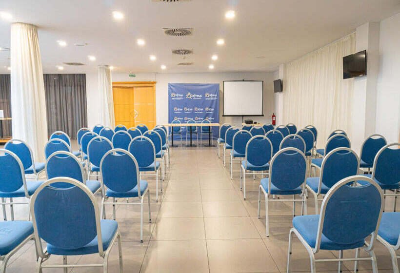 هتل Ohtels Campo de Gibraltar