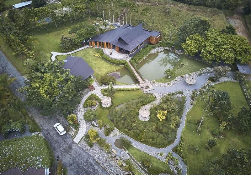 Ecolirios Boutique Hotel & Villas