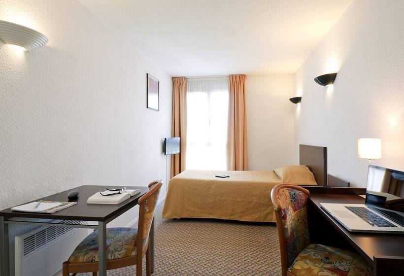 Aparthotel Adagio Access La Défense Place Charras