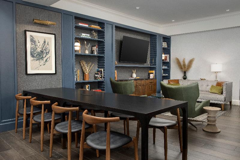 هتل Courtyard By Marriott Savannah Downtown   Historic District