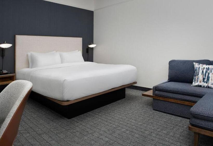 هتل Courtyard By Marriott Savannah Downtown   Historic District