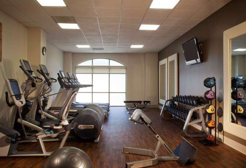 هتل Embassy Suites By Hilton Austin Arboretum