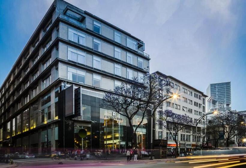 ホテル Fiesta Inn Centro Historico