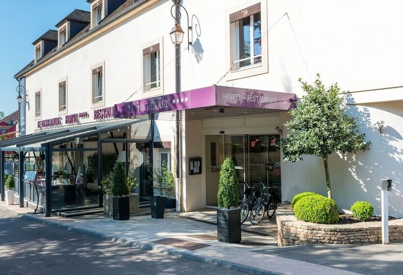 Отель Le Richebourg Hôtel, Restaurant & Spa