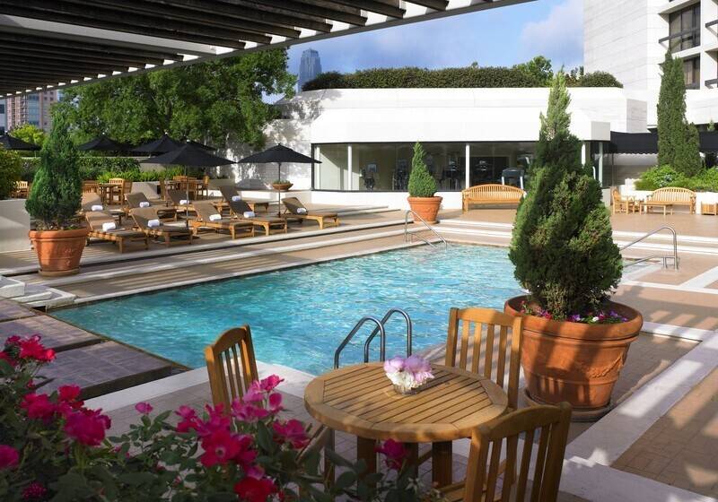 هتل The St. Regis Houston