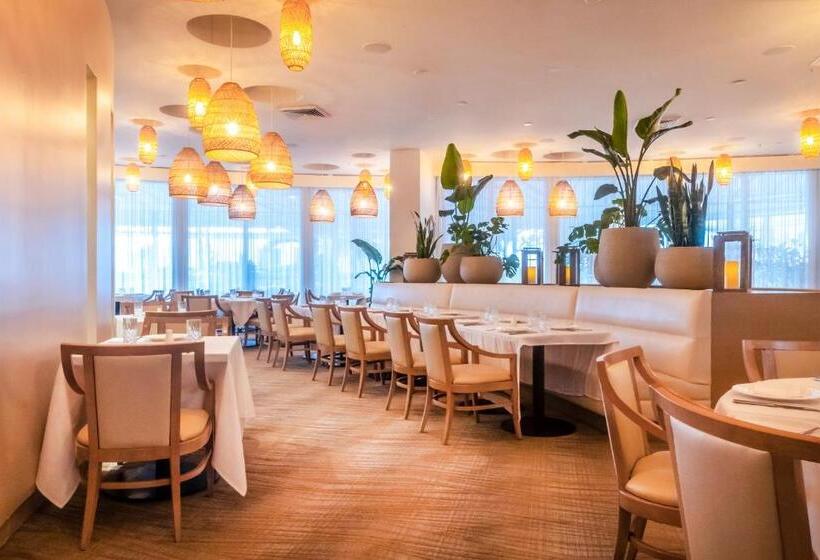 هتل Trump International Beach Resort   Sunny Isles Beach