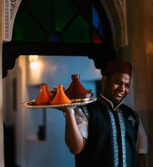 Riad Maison Bleue And Spa