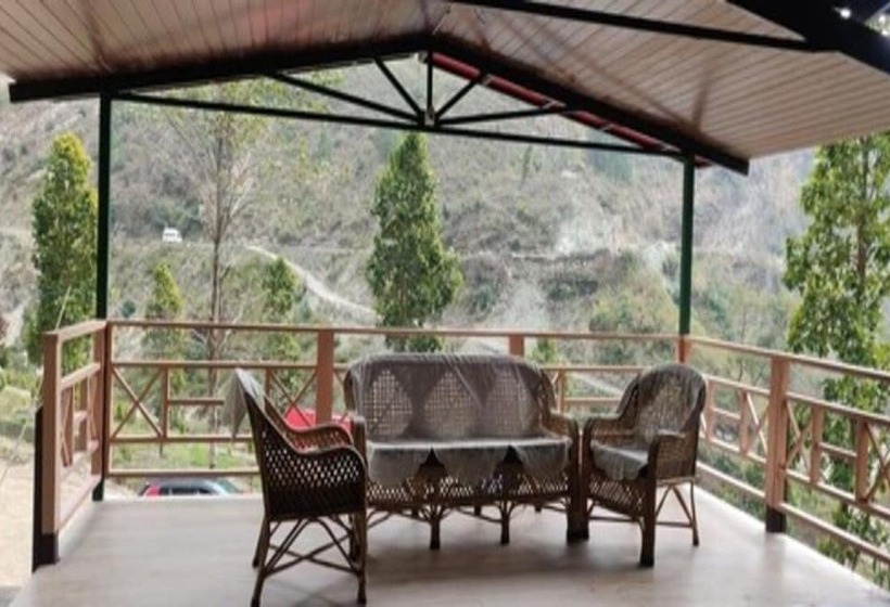 בית מלון כפרי Rakatal Rocks Resort