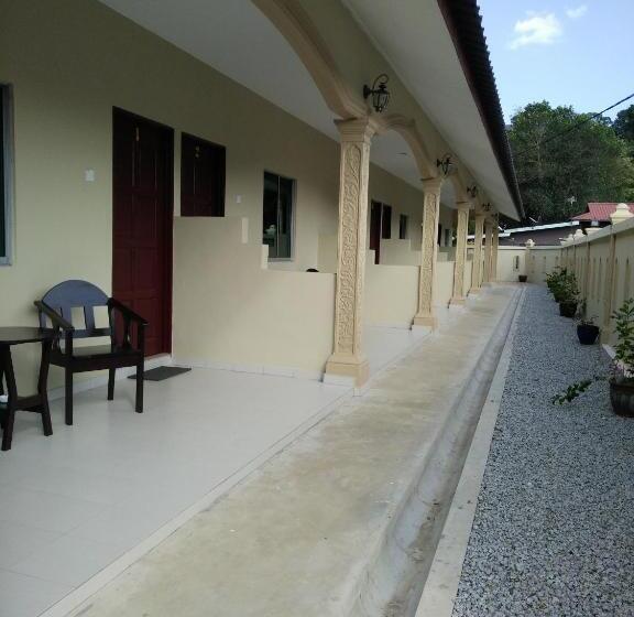 هتل Sri Melor Inn