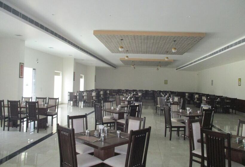 Sentara Hotel And Resort