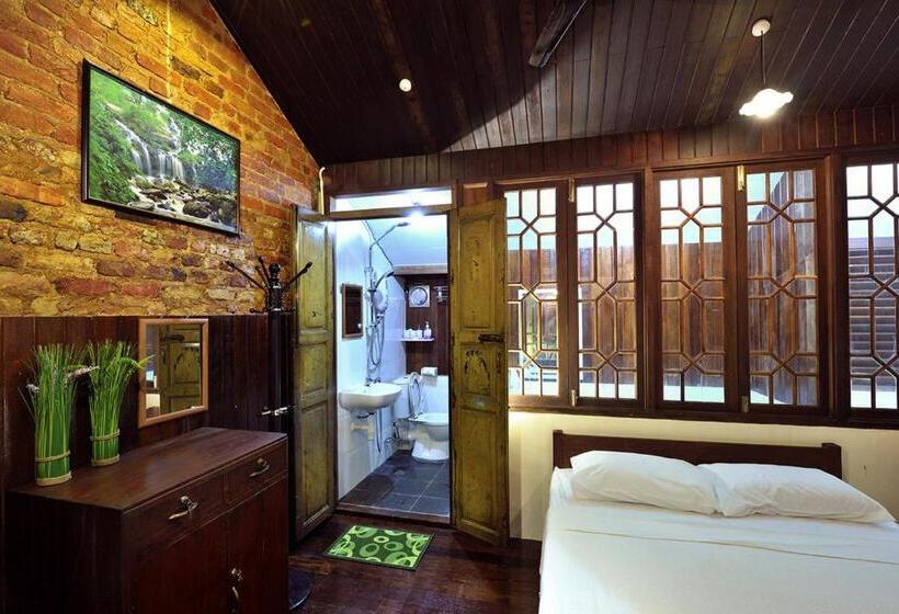 פנסיון Silver Shine Guesthouse