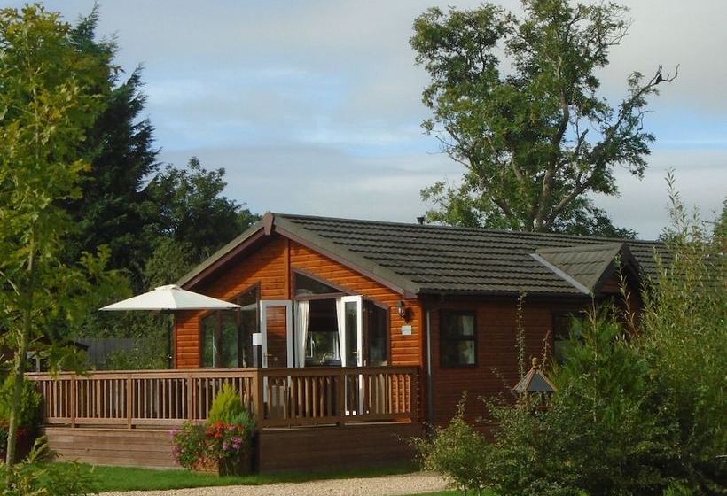 Saxon Lodge