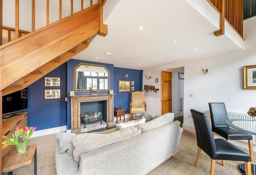 住宿加早餐  The Old Parsonage