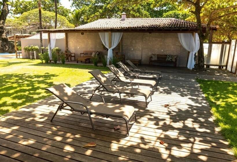 هتل Aquarela Praia