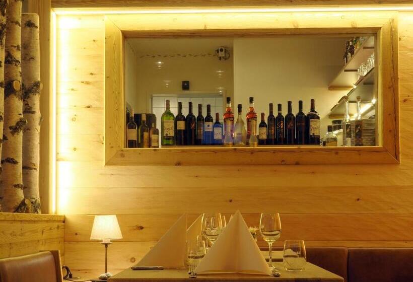 בית מלון כפרי Blumenstein Self Check In