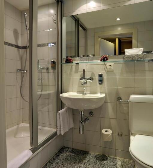 בית מלון כפרי Blumenstein Self Check In