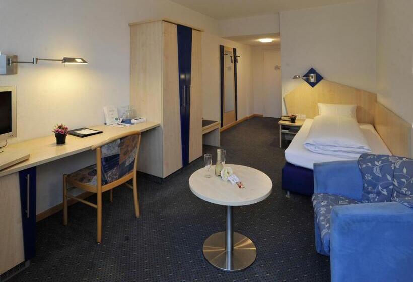 בית מלון כפרי Blumenstein Self Check In