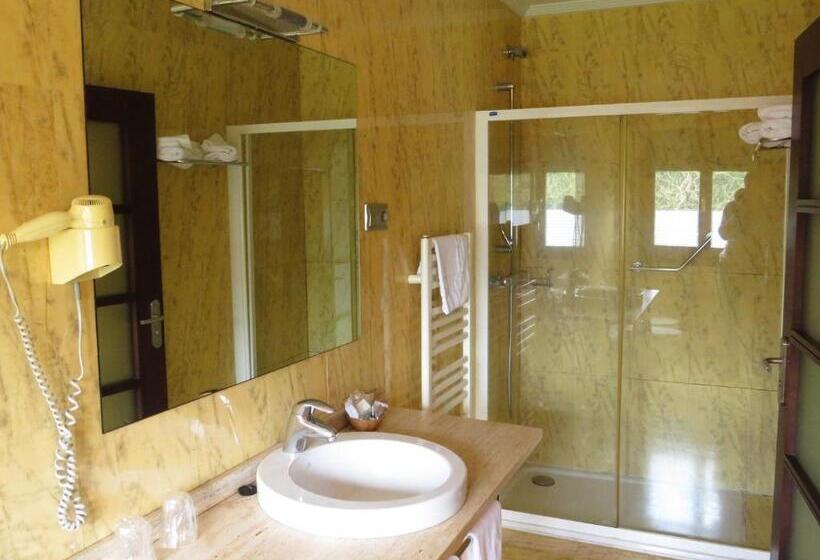 בית מלון כפרי Euba