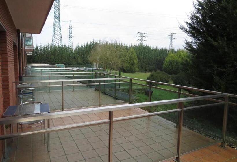 בית מלון כפרי Euba