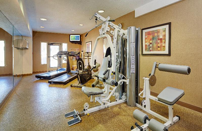 هتل Holiday Inn Express San Diego   Sorrento Valley, An Ihg