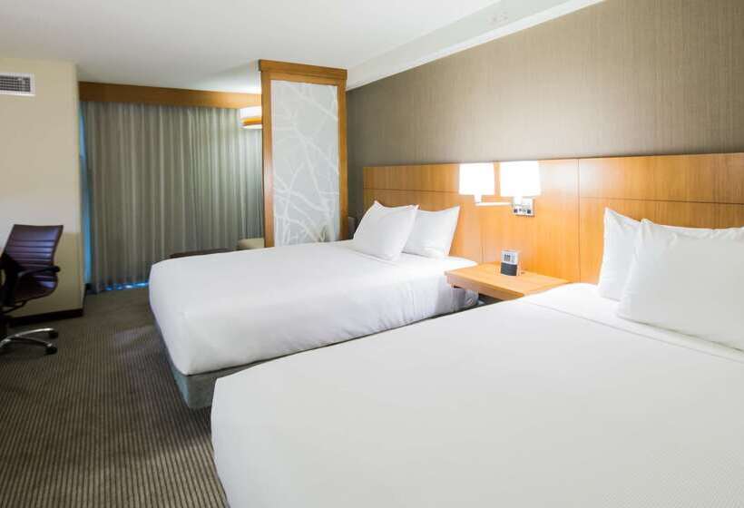 בית מלון כפרי Hyatt Place Daytona Beach Oceanfront