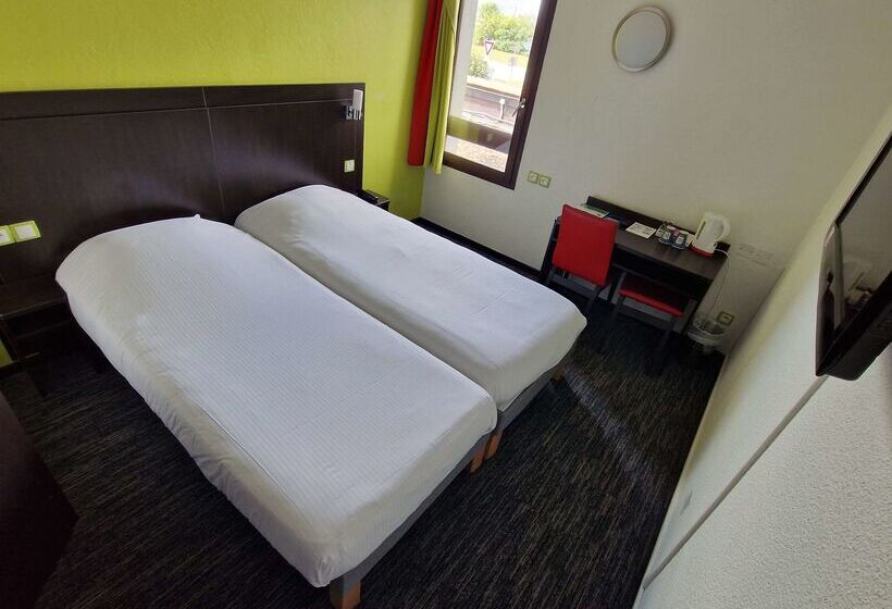 호텔 Kyriad Montluçon   Saint Victor