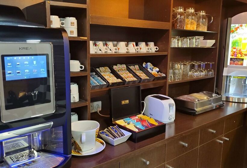 호텔 Kyriad Montluçon   Saint Victor