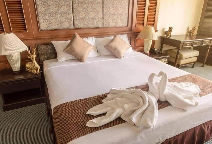 בית מלון כפרי Lampang Wieangthong