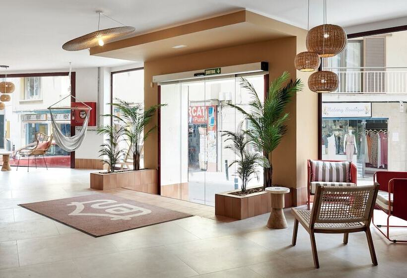 هتل tent Lloret de Mar