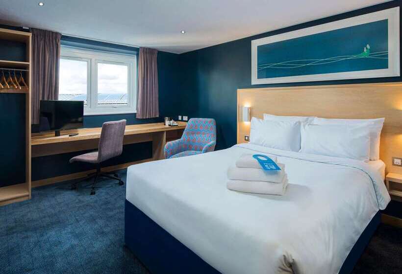 هتل Travelodge London City Airport