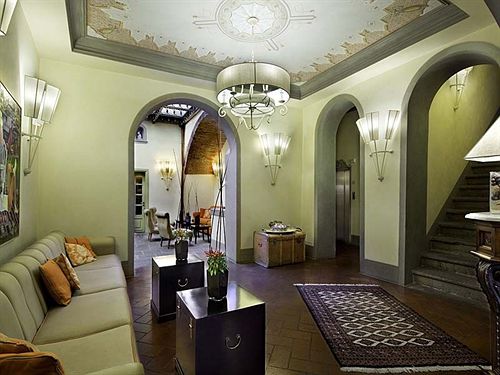 UNAHOTELS Palazzo Mannaioni Toscana