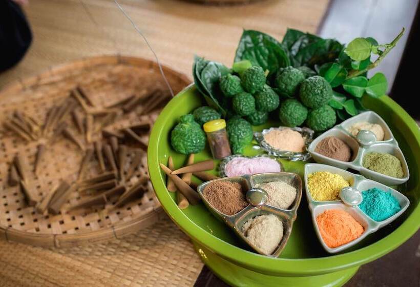استراحتگاه Jirung Health Village