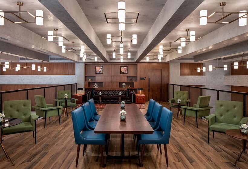 Doubletree By Hilton Dubai M Square Hotel & Residences