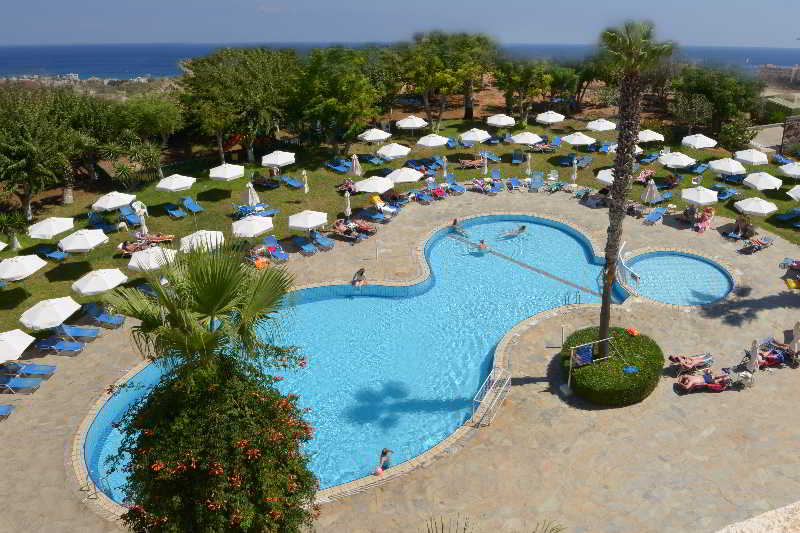 Artemis  Apartments