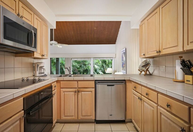 אתר נופש Aston At Poipu Kai