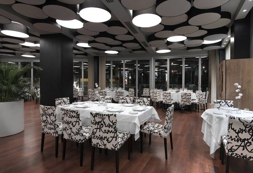 هتل Abades Nevada Palace