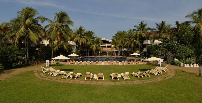 ホテル Club Mahindra Varca Beach, Goa