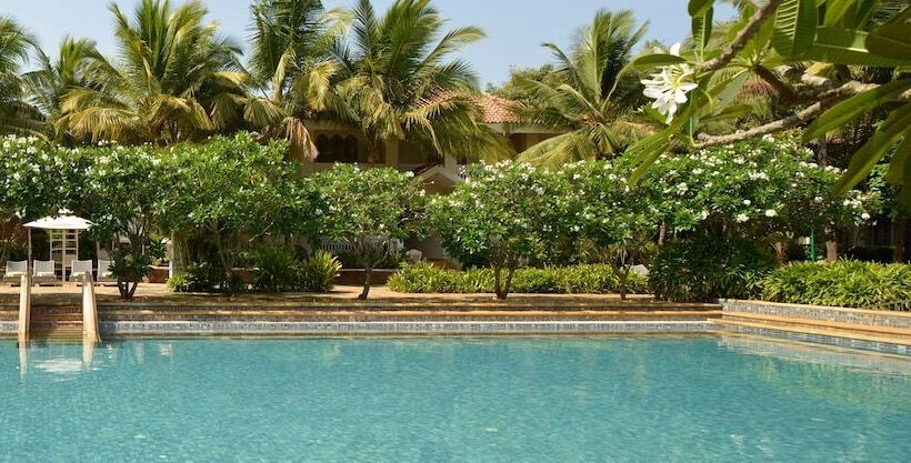 ホテル Club Mahindra Varca Beach, Goa