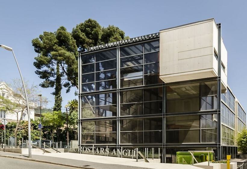 Отель Ikonik Anglí