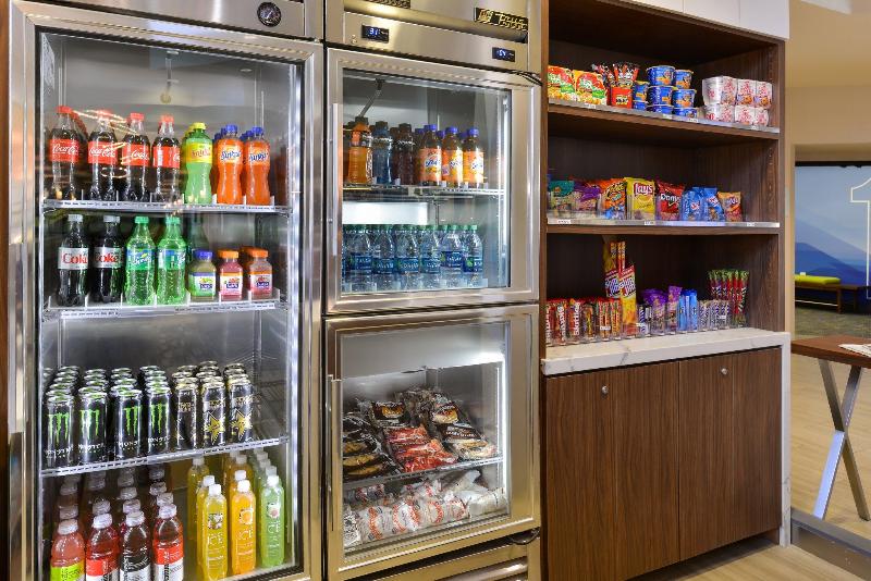 בית מלון כפרי Holiday Inn Express & Suites Elk Grove Central   Hwy 99, An Ihg