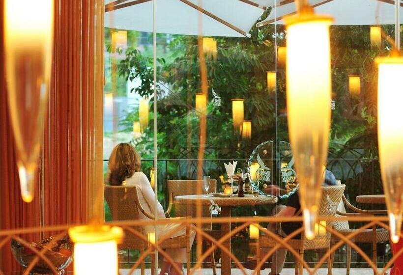 ホテル Alberi del Paradiso