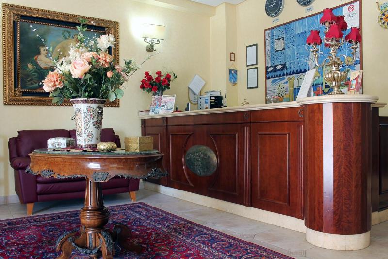 هتل D Angelo Palace