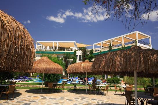 فندق Gundem Resort