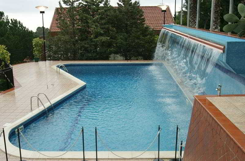 هتل Holiday Palace