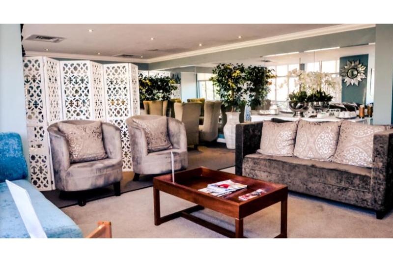 هتل The Riverside